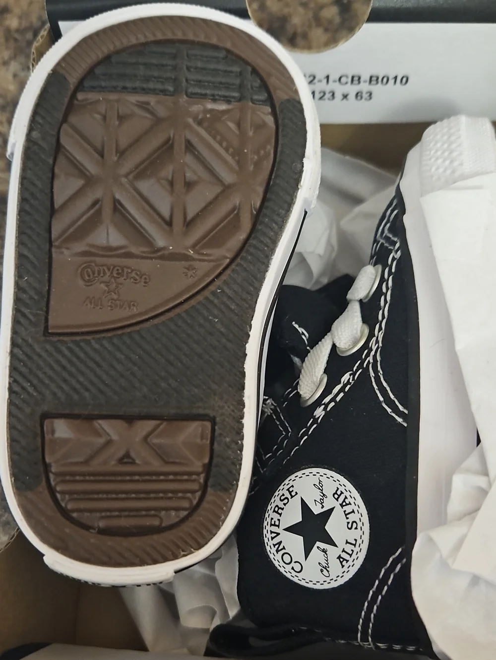 Converse infant mid